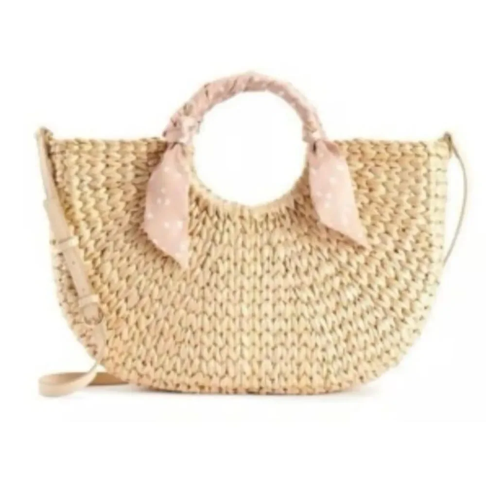 LC Lauren Conrad Woven Straw Tote in Natural Beige